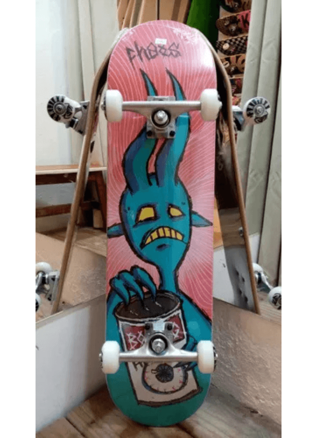 Skate Completo Bolling Monster 8’’