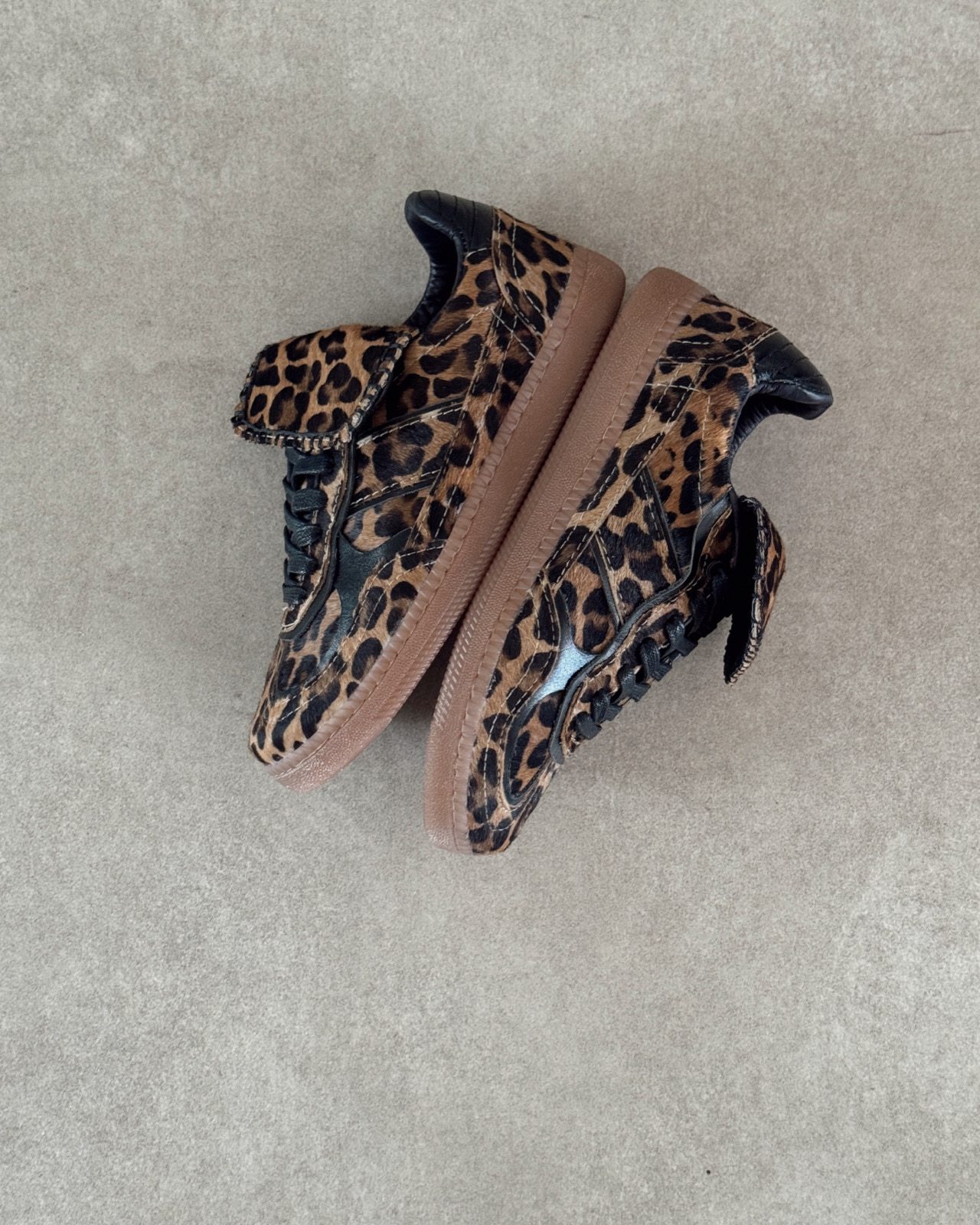 Sneakers Ivo Pelo